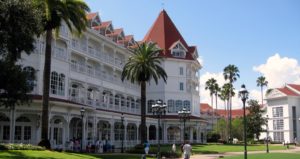 currency exchange for canadians inside the disney resorts and spa