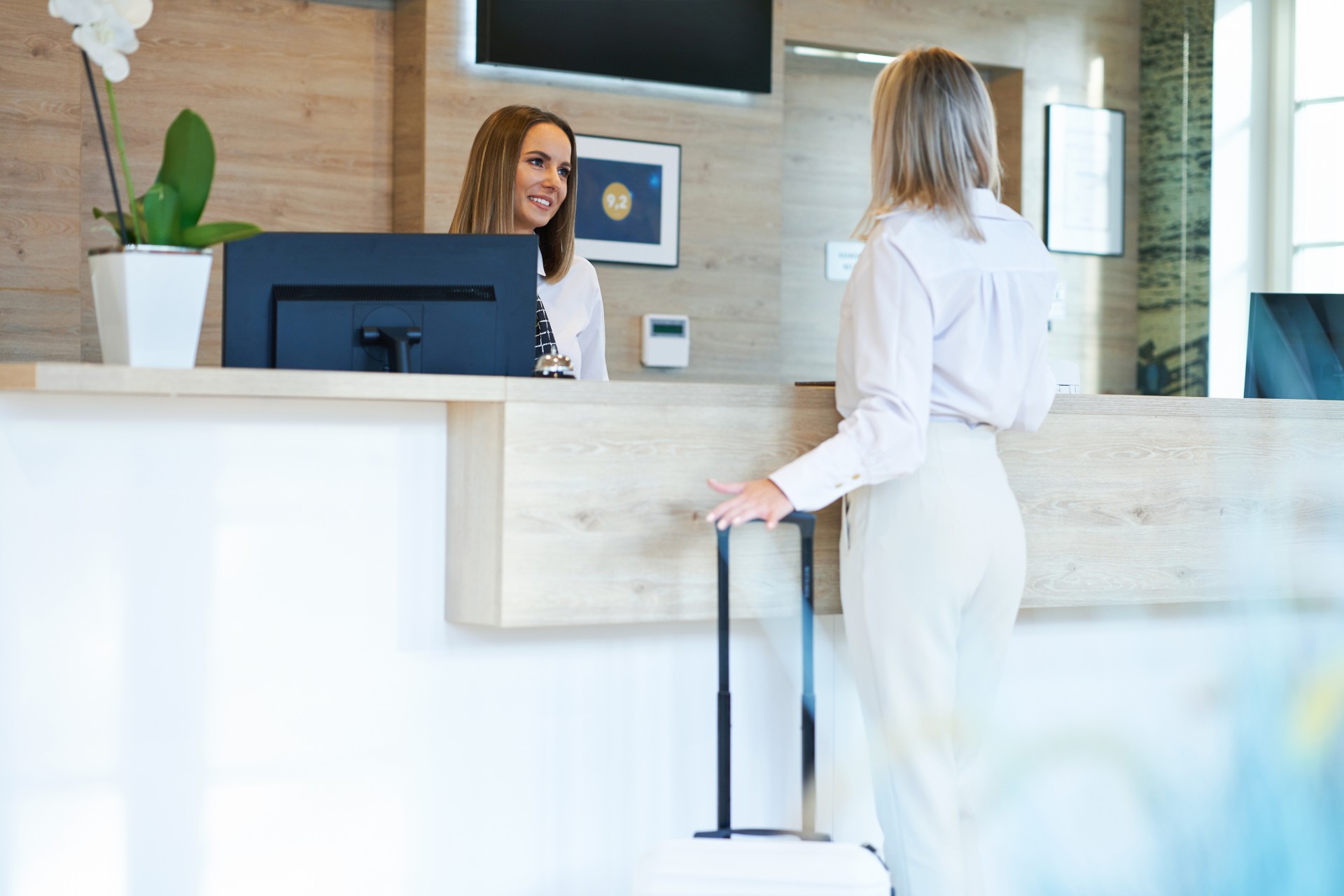 Hotel Currency Exchange Services