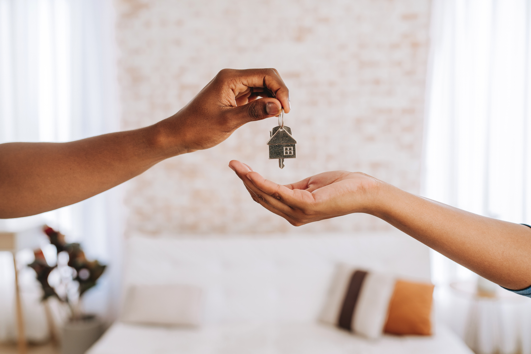 Canadians buying or maintaining U.S. property